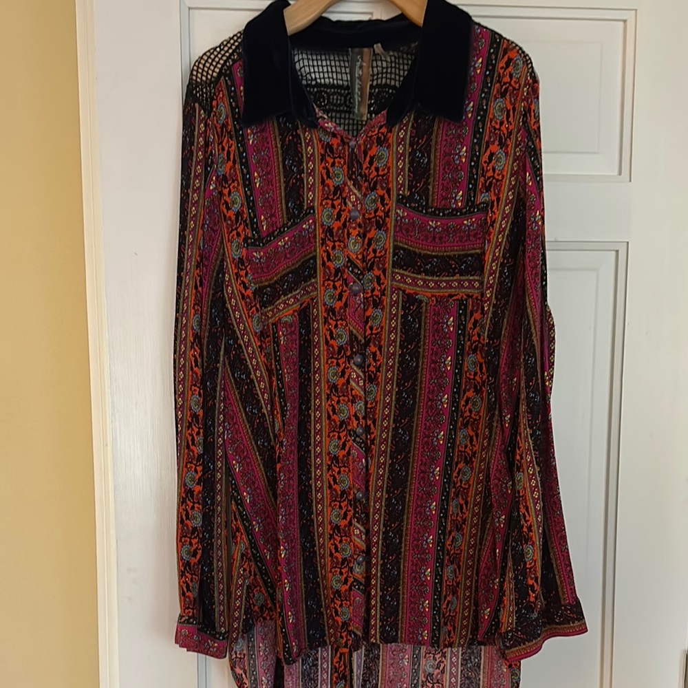 Multicolored Cuffed Sleeve Long Sleeve Blouses